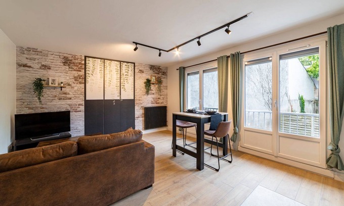 Bourges Apartment | OIQIA Clairière