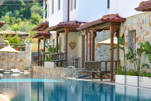 Akcapinar Hotel | Okapi Suites