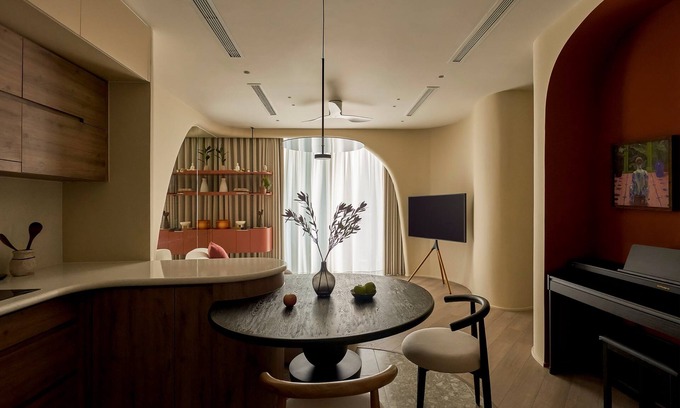 Hang Bac Apartment | Old Ancient Town Building