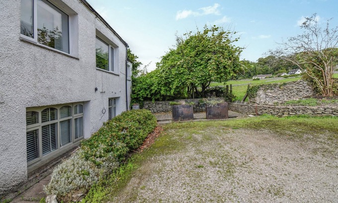 Levens Cottage | Old Chapel Apartment