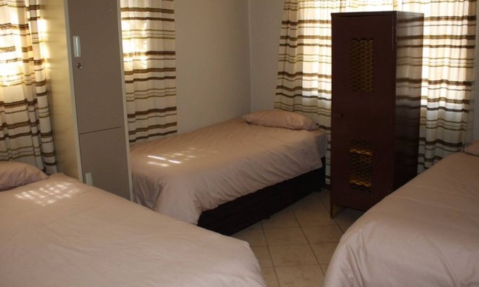 Lephalale House | Old farmhouse for 3 in Limpopo Province