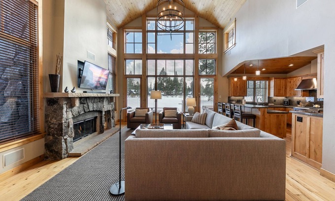 Truckee House | Old Greenwood Cabin 09