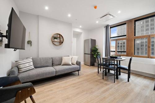 Old Montreal Apartment | Old Montreal Luxury Apartment 6