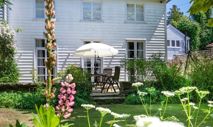 Northiam Apartment | Old School House in the beautiful Rye