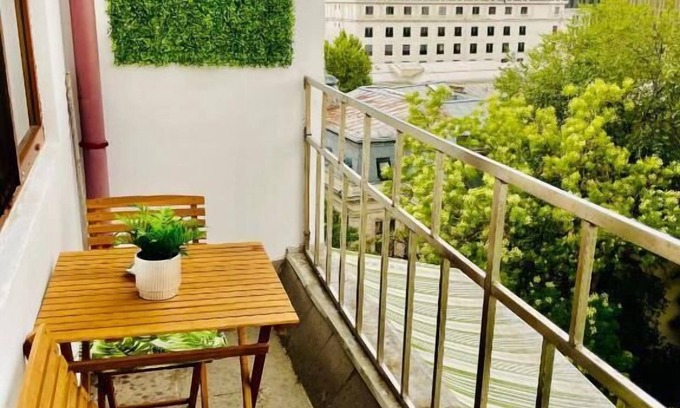 Bucharest City-Centre Apartment | Old Town Ateneu Studio