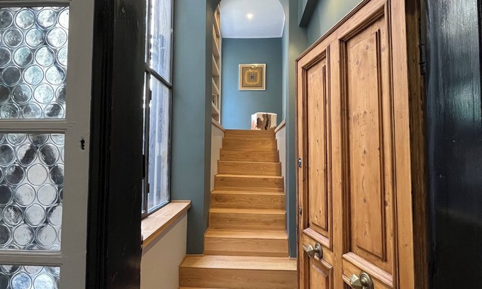 Genoa Historical Centre Apartment | Old town design apartment near the aquarium for couples and families