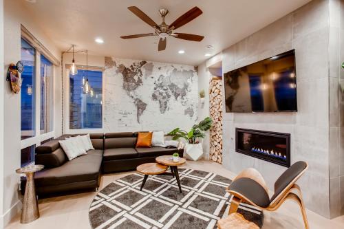 Old Town North House | Old Town Swank - Brand New To Brewery District!