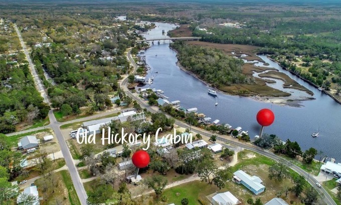 Steinhatchee Cabin | OldHickoryCabinDOCKReady5/1/25, Old Hickory Cabin on the River