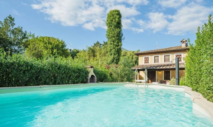 Camaiore House | Oleandro by Interhome