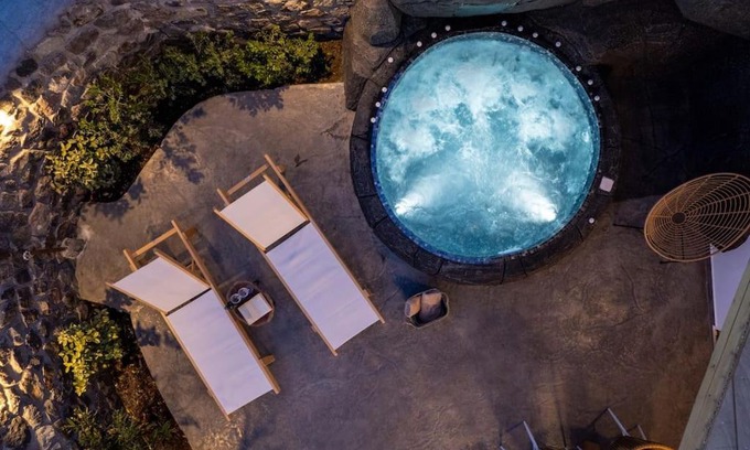 Perivolos Villa | Olive grove villas