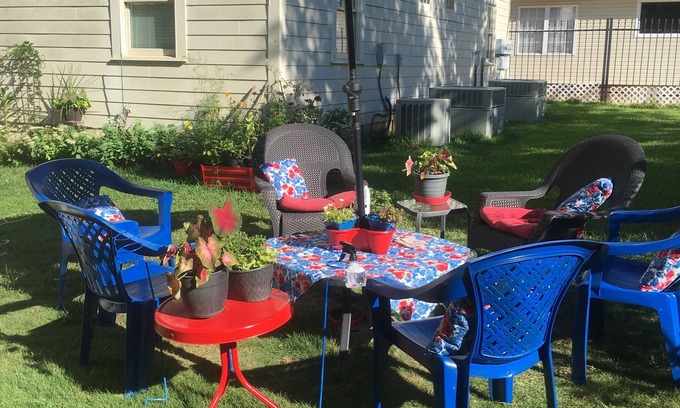 Tuscaloosa Apartment | Olive's Secret Garden ~ 12 Blocks From The Stadium