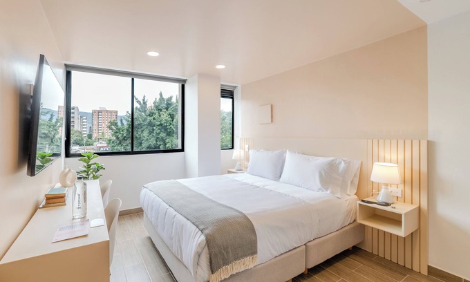 La America Apartment | Oliving in Laureles by Wynwood House