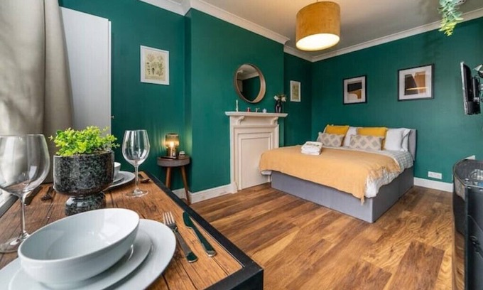 West Kensington Apartment | [Olympia-Kensington]Cozy Central London Studio