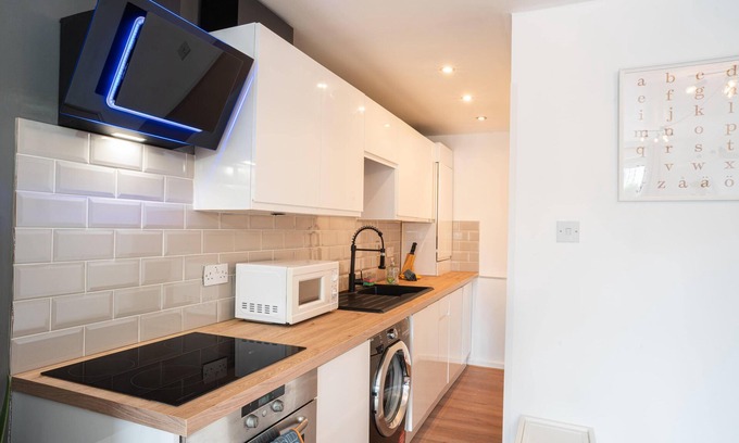 Stratford and New Town Bed & Breakfast | Olympic apartment - Stratford