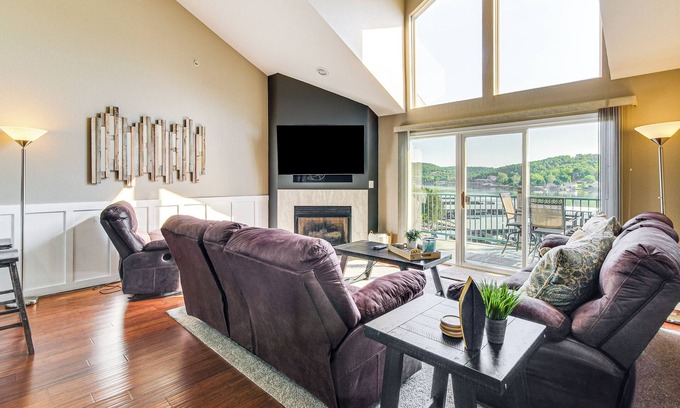 Camdenton Condo | On-Site Lake of the Ozarks Access: Camdenton Condo