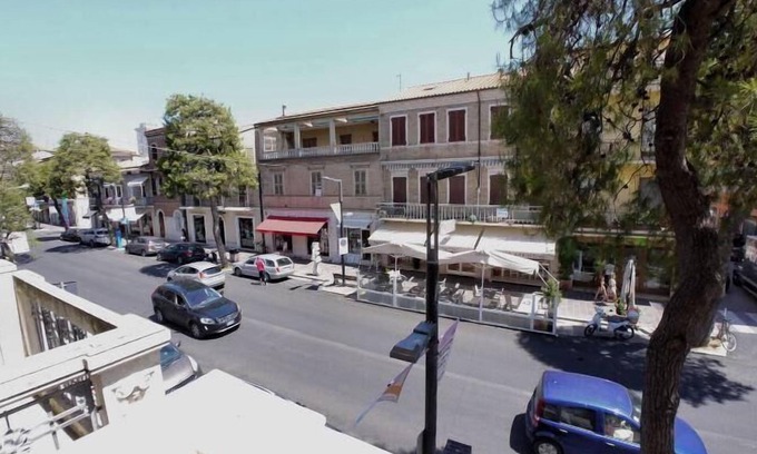Porto Recanati Apartment | On the main street, just steps from the sea