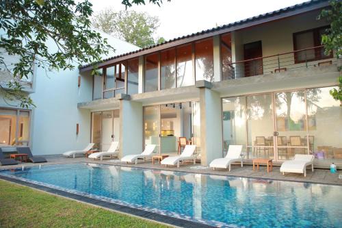 Wanchawala Hotel | ONA Garden Villa