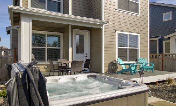Ocean Shores House | Once Upon a Tide - Oyhut Bay Seaside Village