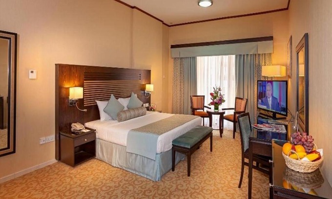 Discovery Gardens Apartment | One Bedroom Apartment Near Gardens Metro By Luxury Bookings AB