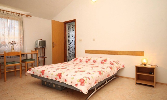 Luka Apartment | One bedroom apartment near beach Luka, Dugi otok (A-8151-b)