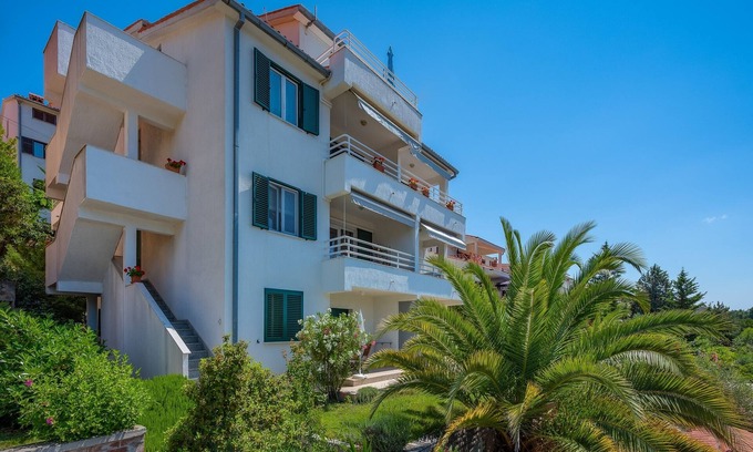Rabac Apartment | One bedroom apartment with balcony Rabac, Labin (A-17739-a)