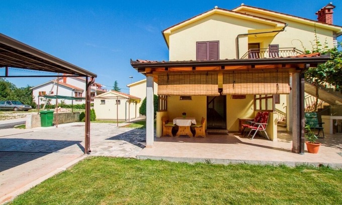 Vinez Apartment | One bedroom apartment with terrace Vinež, Labin (A-11851-a)