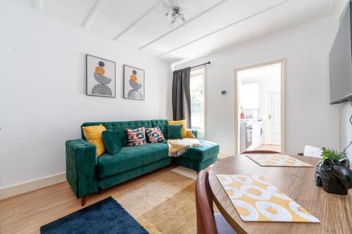 Lambeth Apartment | One bedroom flat in the heart of Brixton