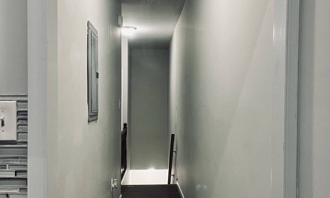 Logan - Ogontz - Fern Rock House | One bedroom out of home available, full size bed, Short distance to Center City