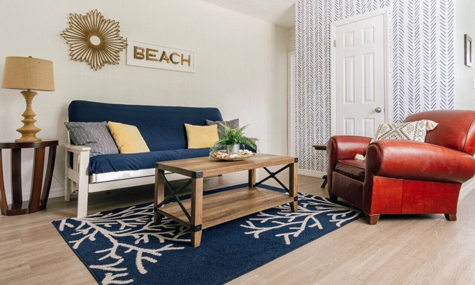 Pompano Beach Apartment | One bedroom private apt 2 blocks to beach