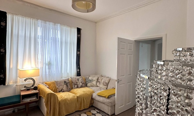 Birkenhead House | One Bedroom shared in End Terrace House
