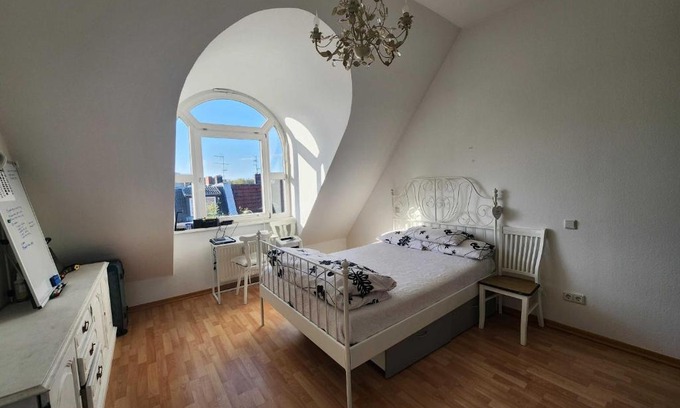 Reinickendorf House | One Private room available in a two room apartment in Tegel, Berlin