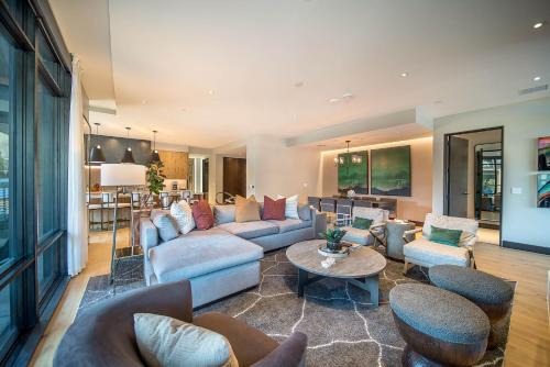 Snowmass Village Apartment | One Snowmass Residence Club 504 by Snowmass Mountain Lodging
