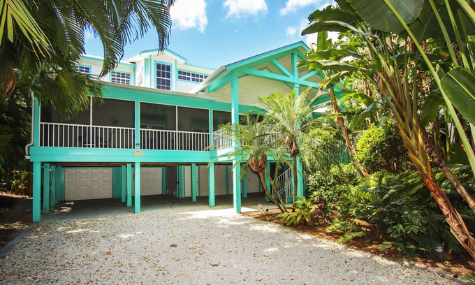 Captiva House | Open Breeze - Luxury Near Beach Home on Captiva