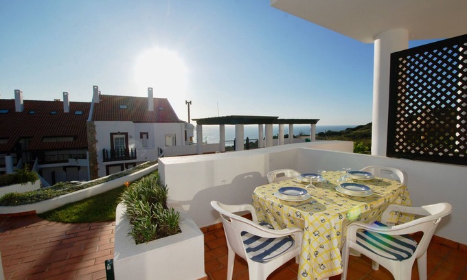 Sao Martinho do Porto Apartment | Orange - Ground floor sea view apartment in amazing complex with 3 pools