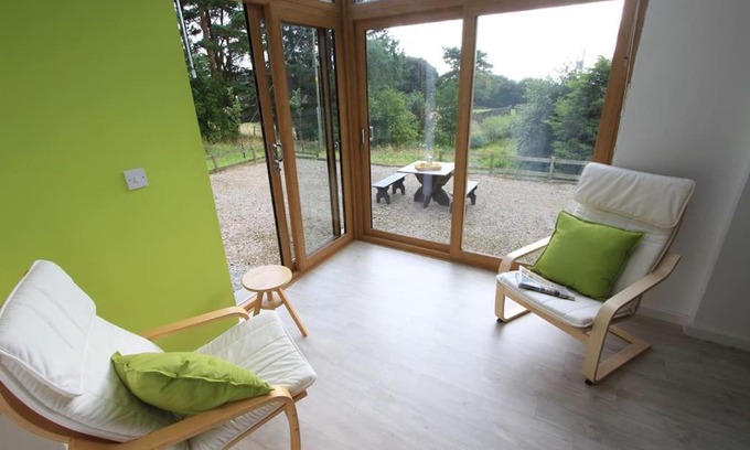 Kendal House | Orchard Nook - Sleeps 4, 2 Bedrooms (one ensuite)