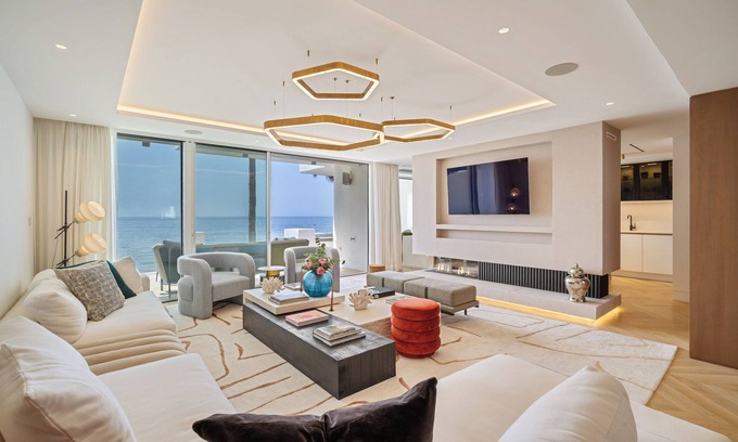 Marbella Bed & Breakfast | Orquídea 2.1 - A Luxurious Duplex in Persian Gardens, Puente Romano