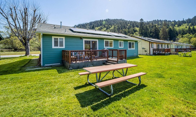 Orick Cabin | Outdoorsy Retreat w/ Two Spaces, Free WiFi, Great Location & Full Kitchen