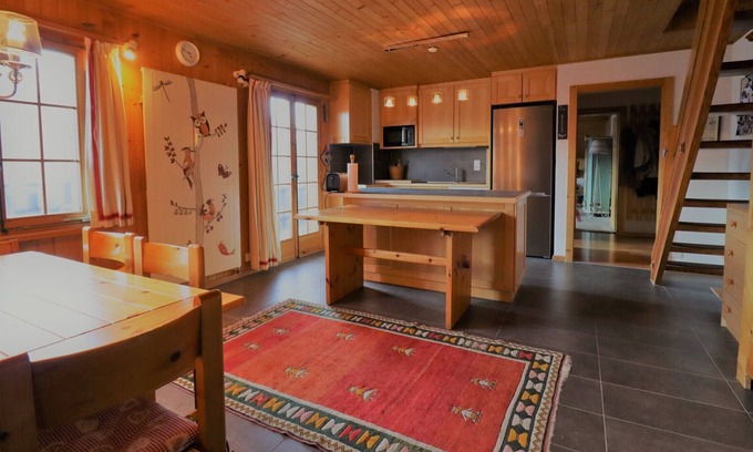 St. Luc Apartment | Outside: Apartment for 10 persons on the 4th floor with elevator, balcony with view, shuttle bus sto