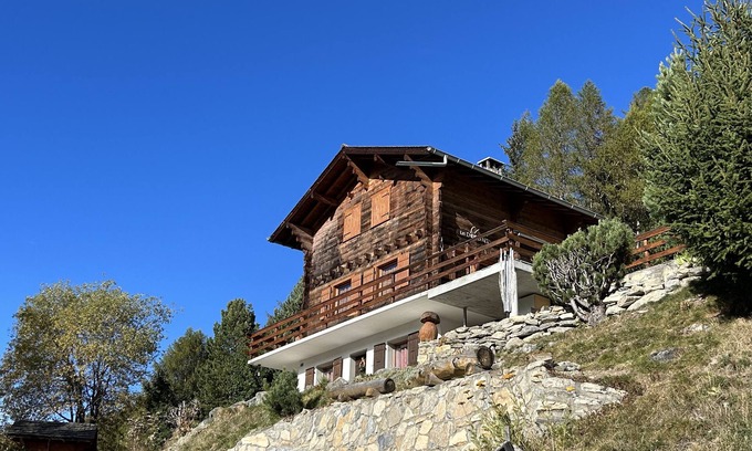 St. Luc Ski Chalet | Outside: duplex apartment in chalet, for 8 people, balcony, large terrace with barbecue and garden f