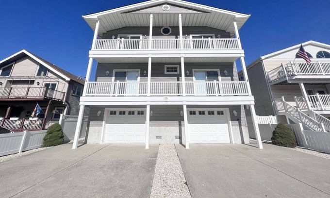 Townsend's Inlet Condo | Outstanding views of the wetlands and inland waterway