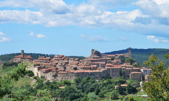 Roccastrada House | Ovest by Interhome