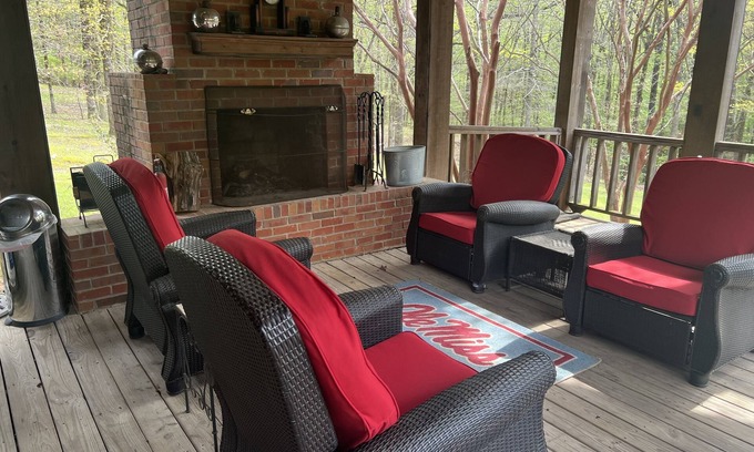 Oxford House | Oxford Chalet w/Beach and Lake Access, Outdoor Living Area w/TV and Fireplace