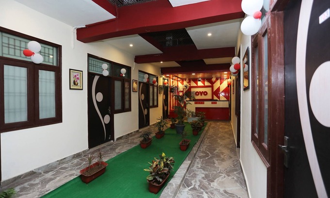 Meerut Hotel | OYO 17443 Tirupati Residency