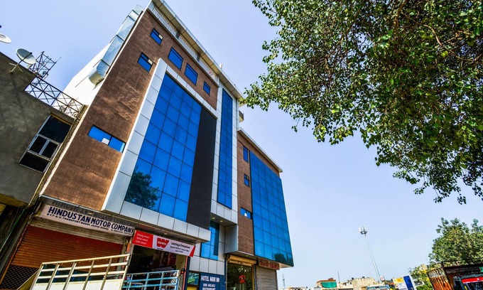 Jaipur Hotel | OYO 22204 Mark Inn