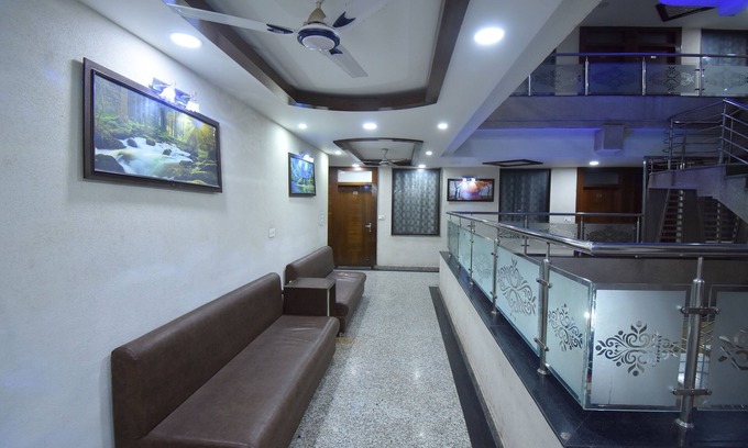 Gwalior Hotel | OYO 60291 Hotel Siddhi Vinayak