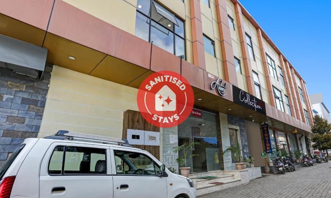 Sakinaka Hotel | OYO 80565 Hotel Arton