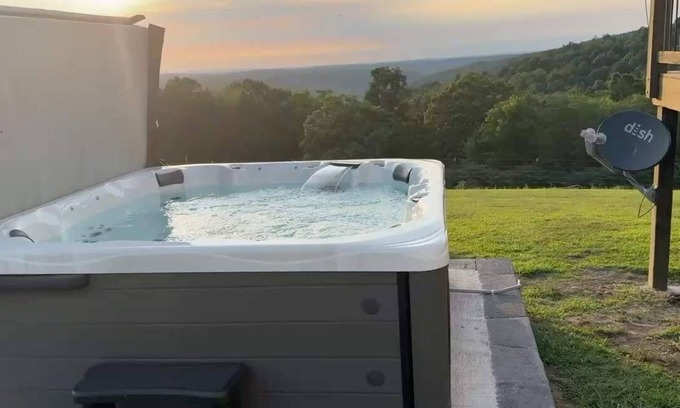 Compton House | Ozark Escape: Hot Tub, Mountain Views, and Near Buffalo River