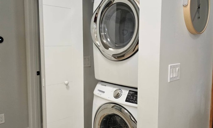 Las Vegas Apartment | P-Chic Scandinavian Escape, Near Strip & Downtown
