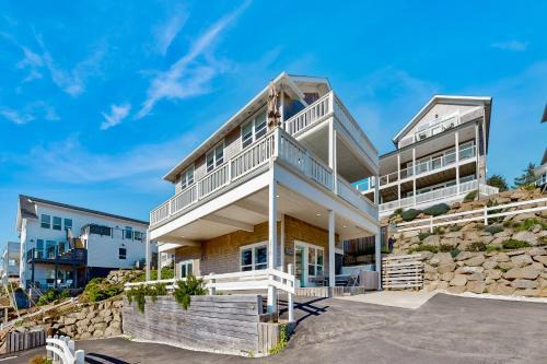 Nelscott House | Pacific Breeze