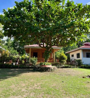 Mambajao Bed & Breakfast | Paco's Garden Home Stay